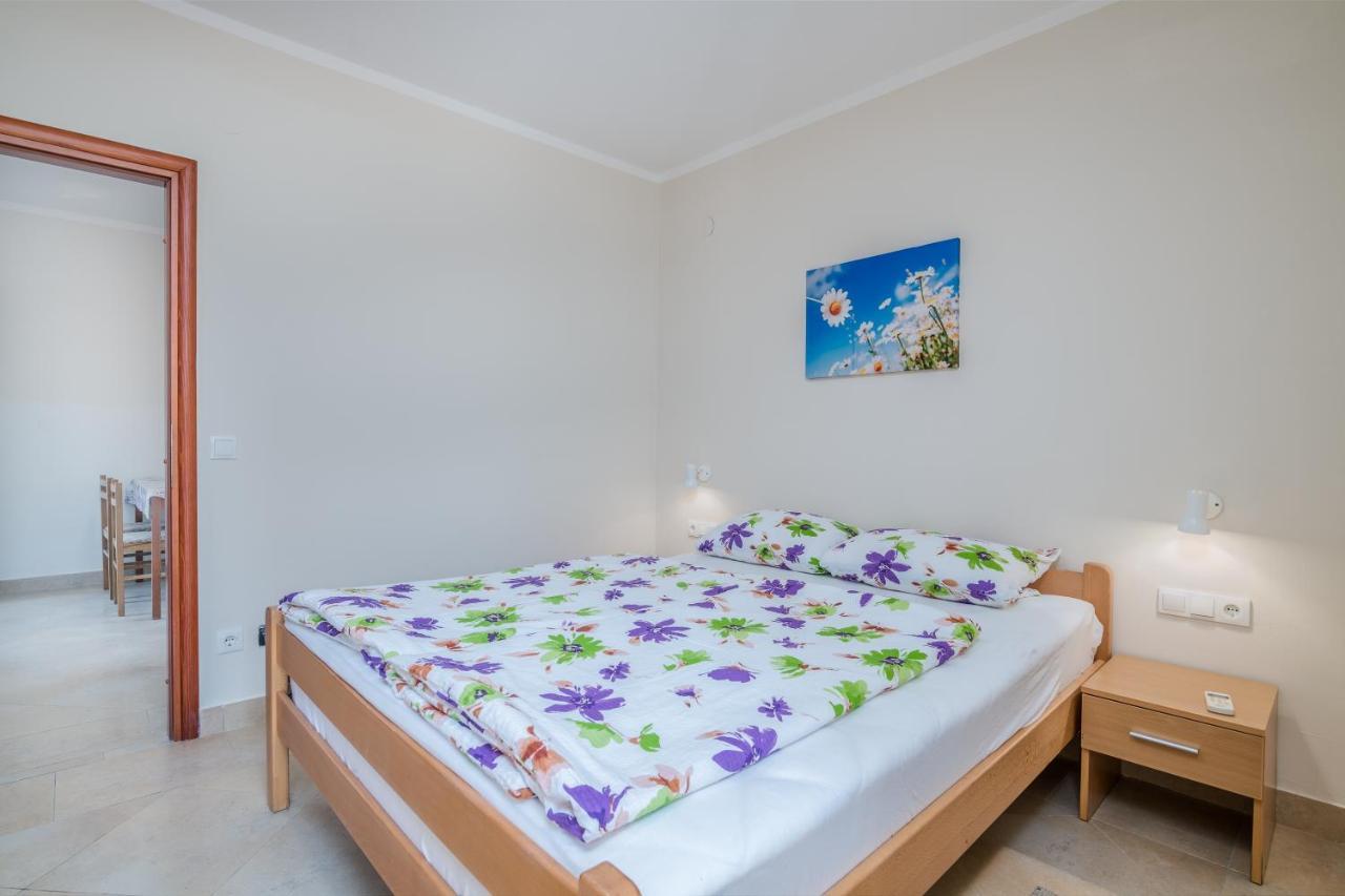 Apartmani Josip بورات المظهر الخارجي الصورة