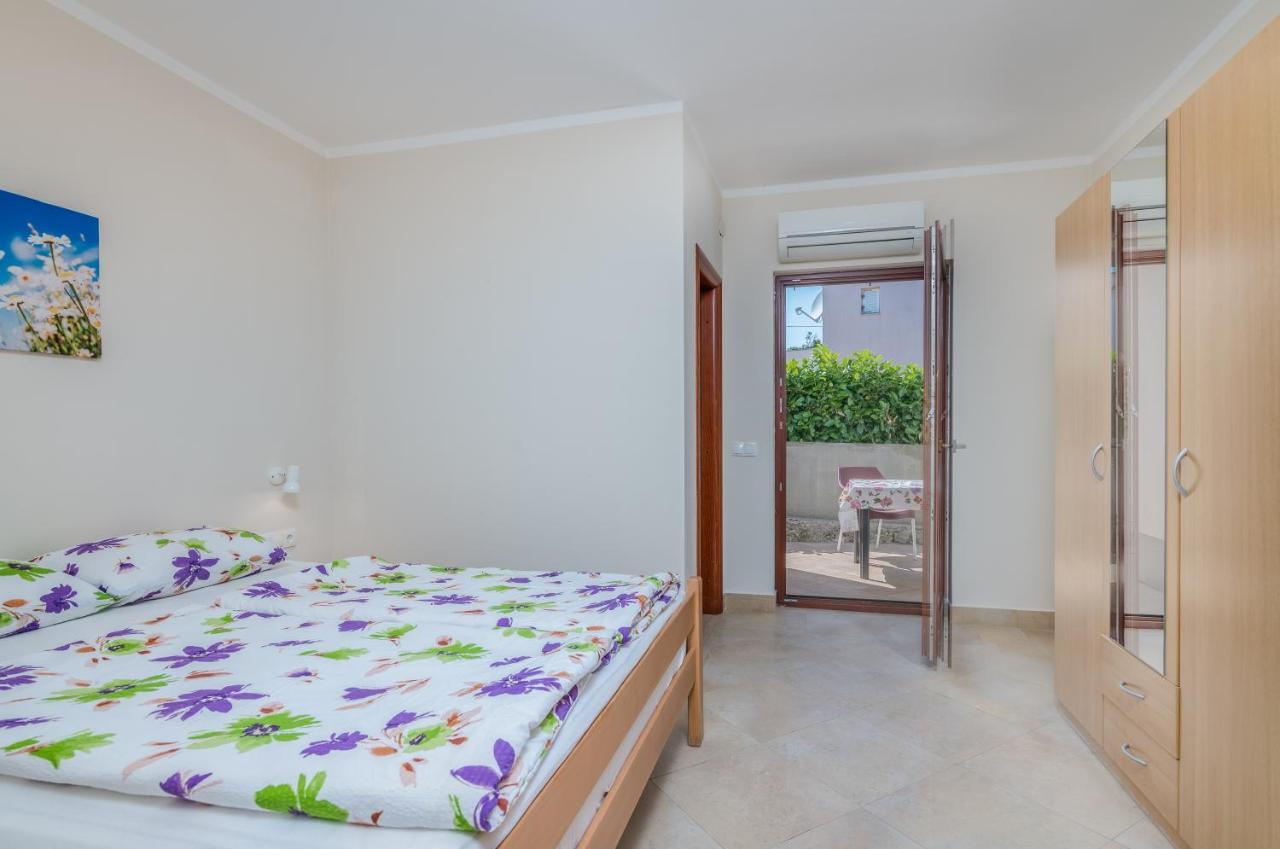 Apartmani Josip بورات المظهر الخارجي الصورة